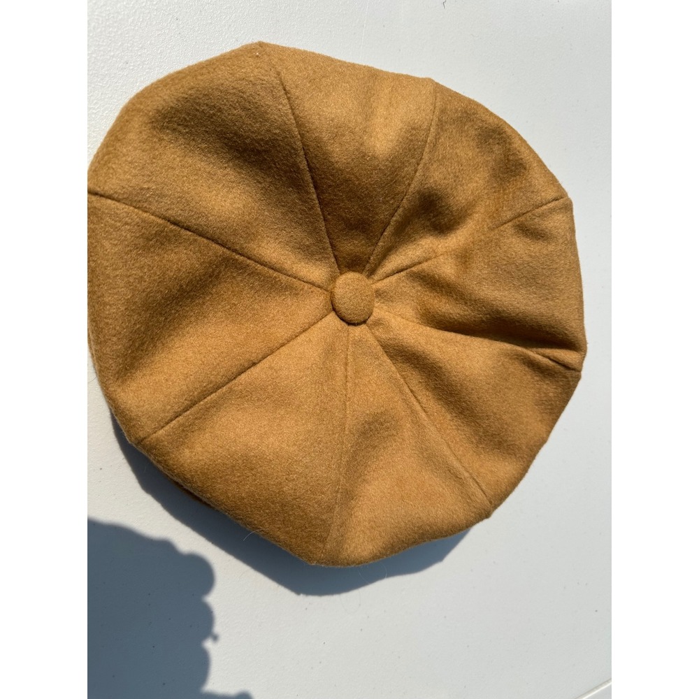Capas Headwear NY Camel Tan 100% Wool Beret Newsboy Hat Made in USA One Size